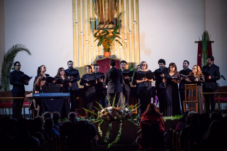 Estudio Coral Araucanía rinde homenaje a Gustavo Becerra con tarde coral en el Teatro Municipal de Temuco